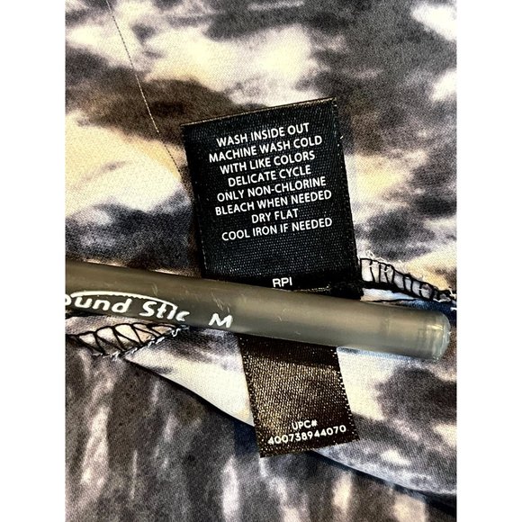 Simply Vera Vera Wang Womens Asymmetrical Blouse Top Abstract Black White SZ XS - Picture 7 of 7